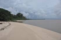 Praia de  Yalimapo, região de Mana, na Guiana Francesa, fronteira com Suriname